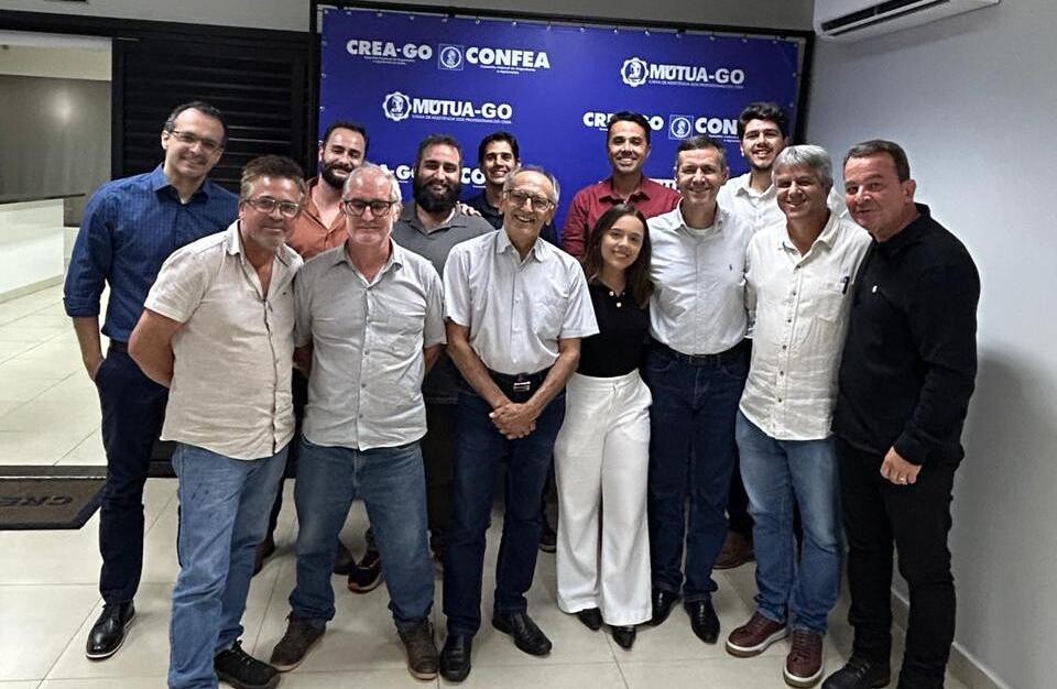 cafe-com-o-presidente-reune-profissionais-em-catalao-para-dialogo-com-o-crea-go