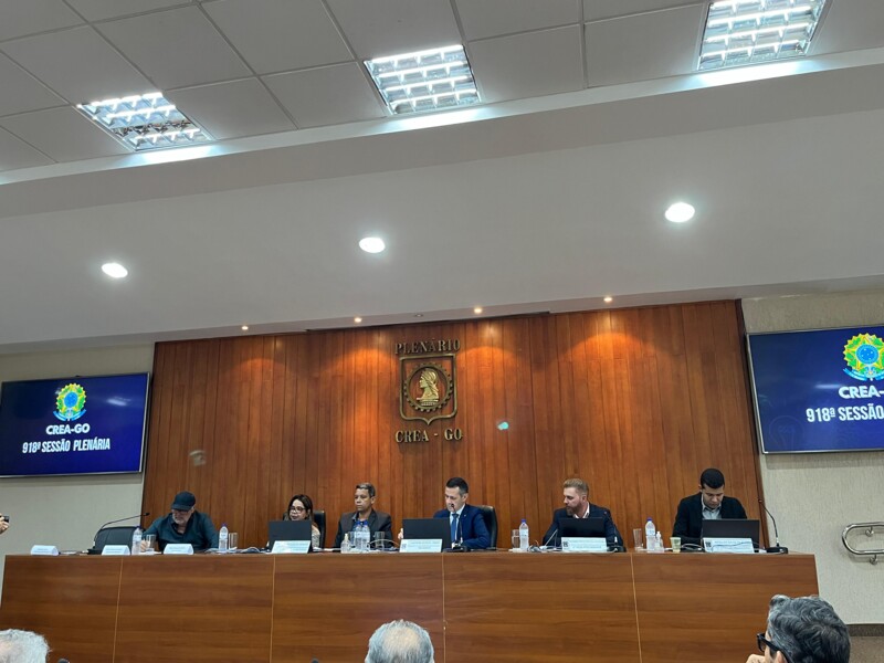 plenario-do-crea-go-aprova-4-premio-destaque-academico-2026
