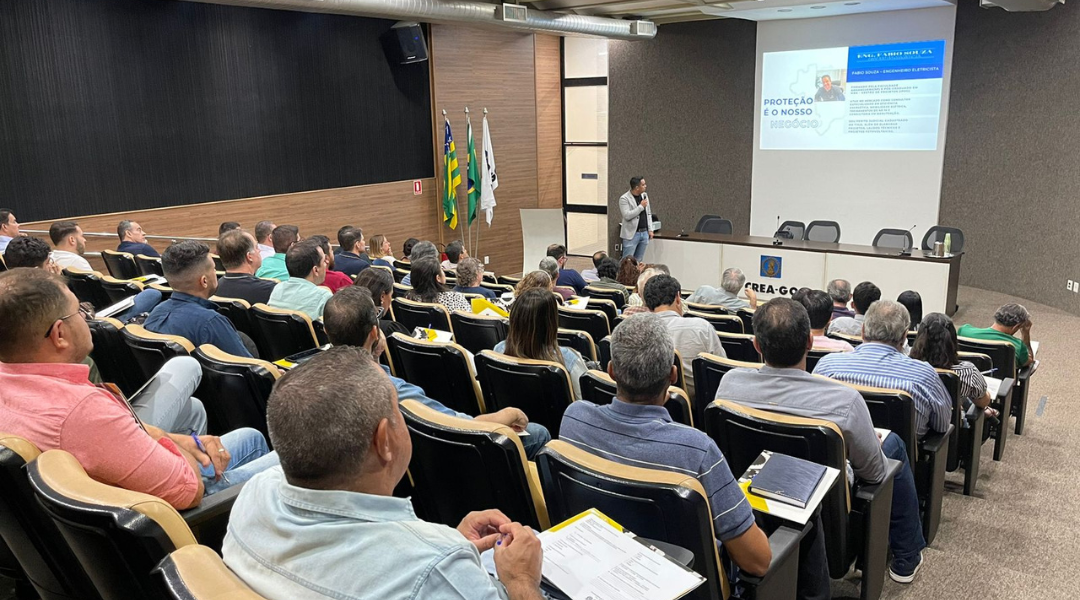 palestra-sobre-mobilidade-eletrica-aborda-instalacao-correta-de-carregadores-veiculares